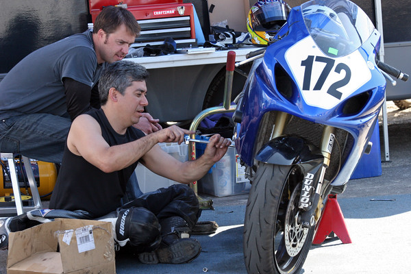 4TheRiders > 2008 - R1 - Buttonwillow photo